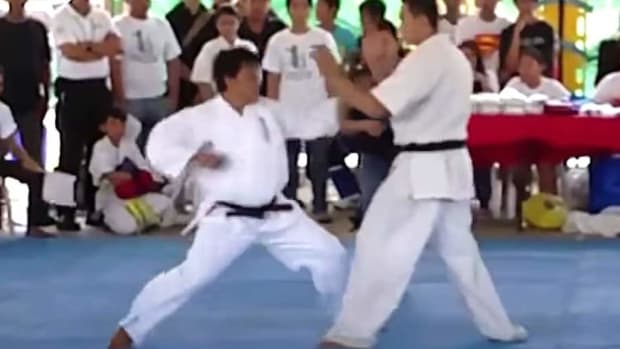 Fake Kyokushin black belt fights real Kyokushin black belt