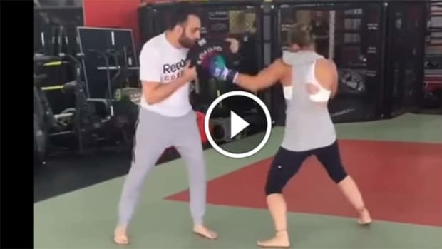 Ronda Rousey back to training boxing after loss to Holm