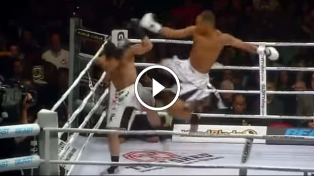 World's #1 karate fighter vs. MMA fighter with brutal results