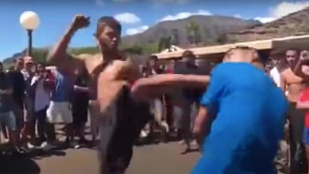Two pro-level fighters battle in the street