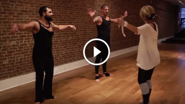 Brendan Schaub and Johny Hendricks try ballet