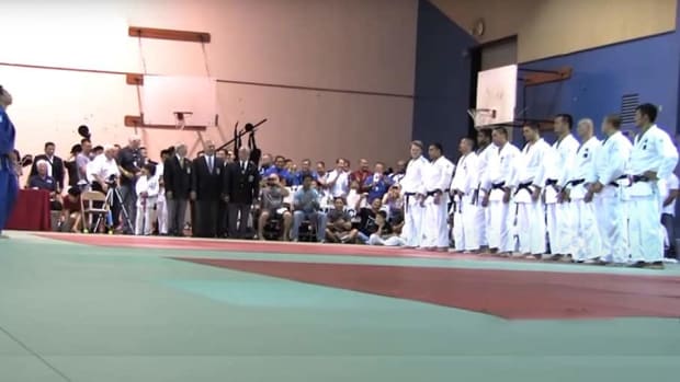 World champion destroys TEN judo black belts