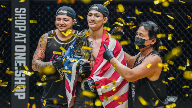 thanh-le-garry-tonon-one-championship-lights-out-28