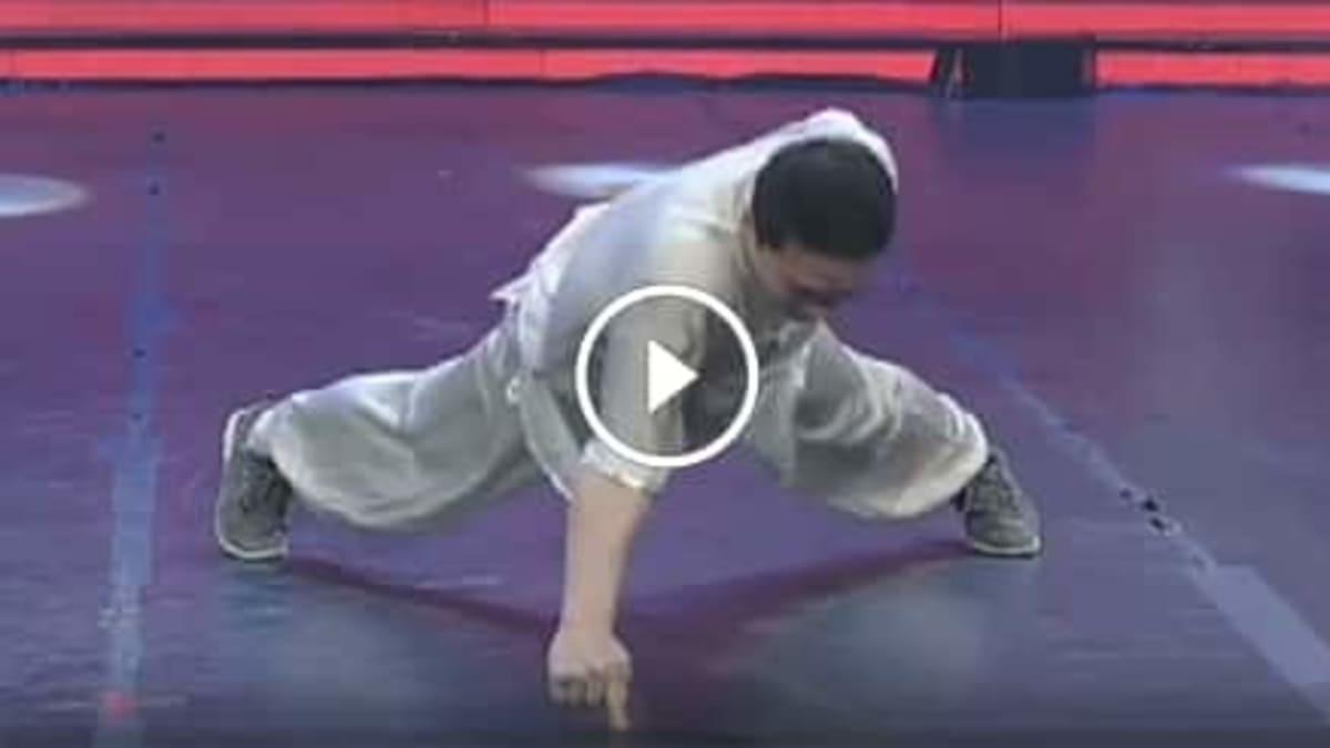One finger press up discount