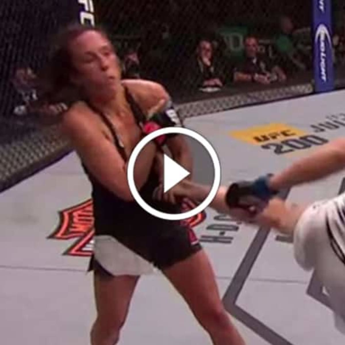 Ufc reebok wardrobe malfunction cheap