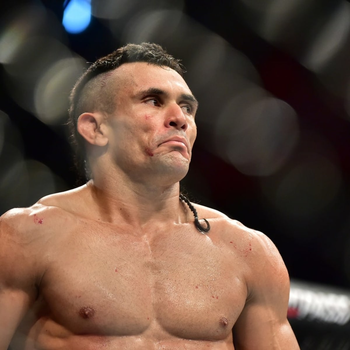 WATCH Douglas Silva de Andrade smashes Gaetano Pirrello in two
