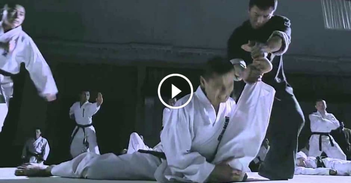 ip man fight scene vs 10 english