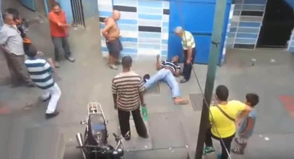 Two attackers swing on an old man; one has a weapon - both take a NAP
