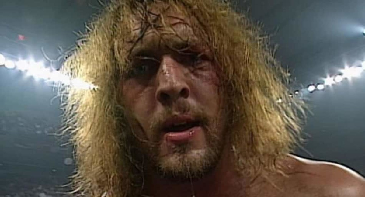WWE Star 'Big Show' breaks fan's jaw during bar fight MMA Underground