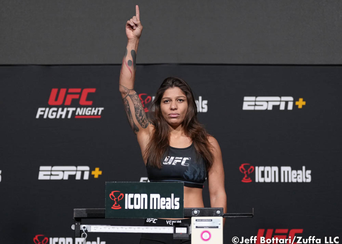 mayra-bueno-silva-ufc-on-espn-34-official-weigh-ins