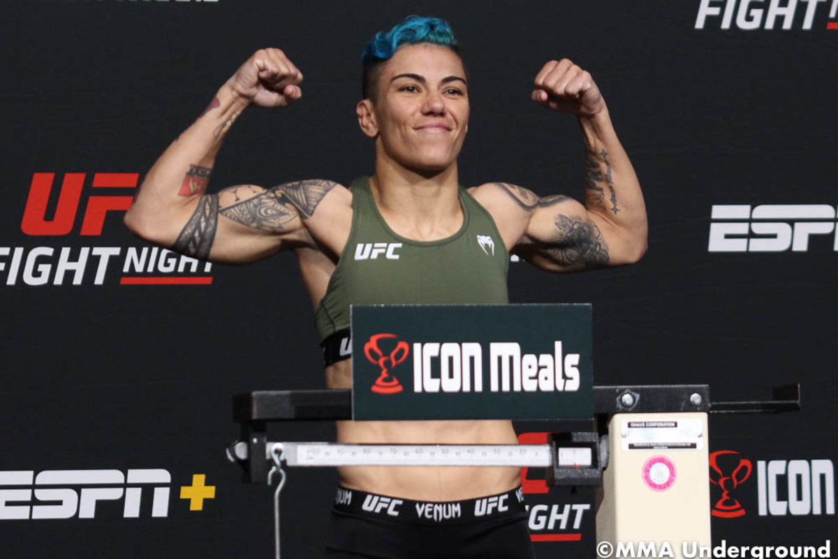 jessica-andrade-ufc-fight-night-205-official-weigh-ins