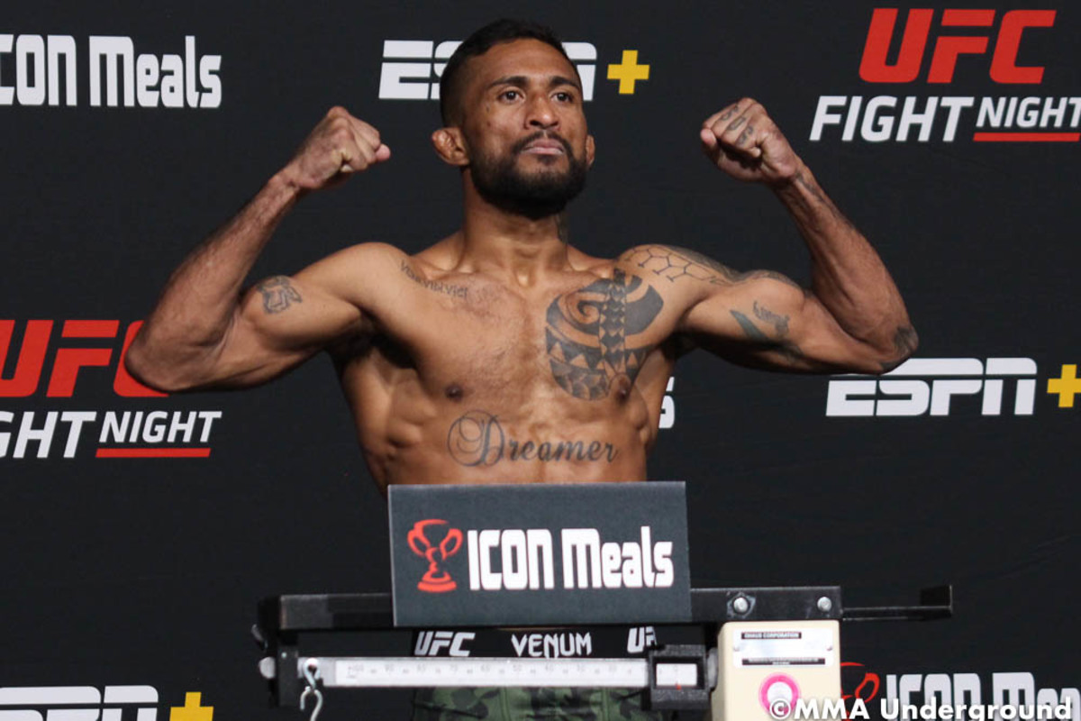 joanderson-brito-ufc-on-espn-35-official-weigh-ins