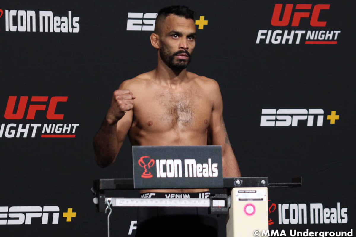rob-font-ufc-on-espn-35-official-weigh-ins