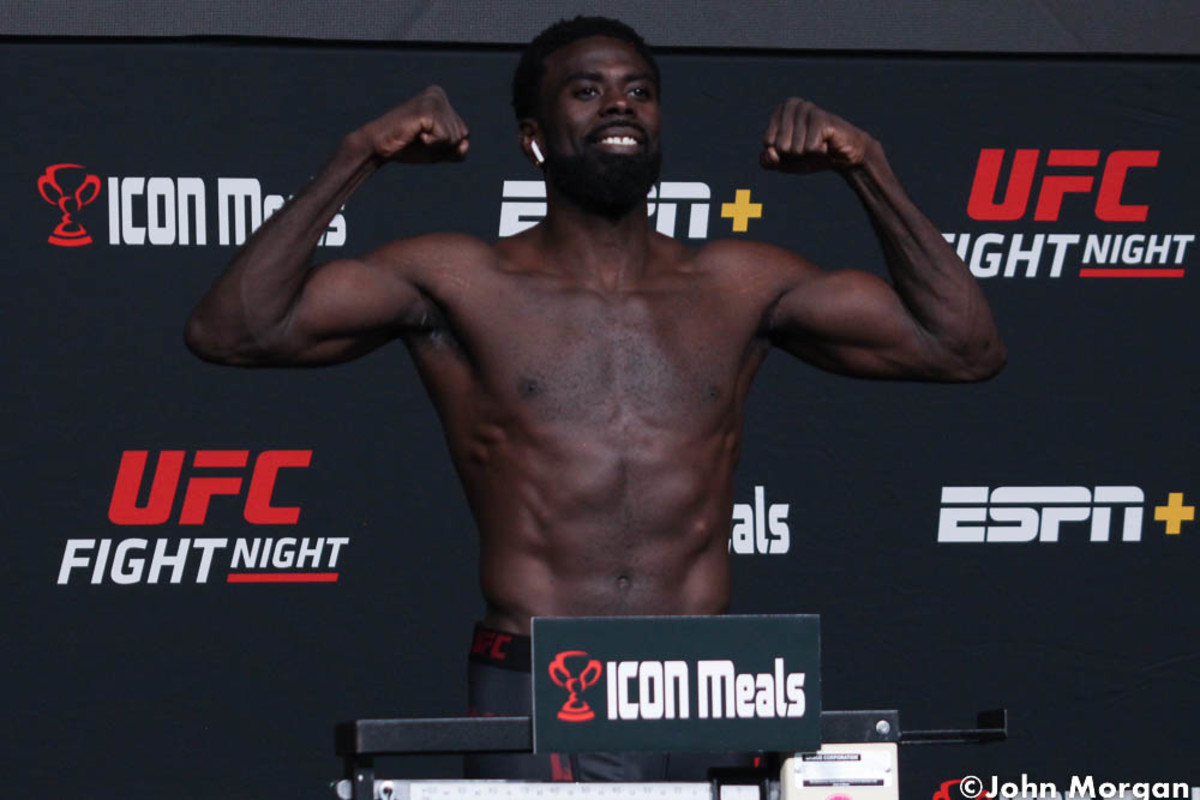 chidi-njokuani-ufc-fight-night-210-official-weigh-ins