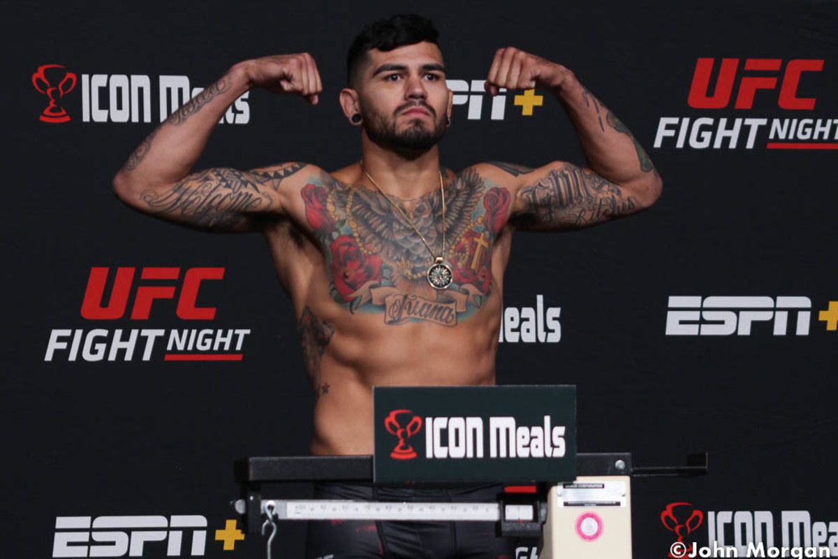 Photos UFC Fight Night 210 official weighins, faceoffs MMA Underground